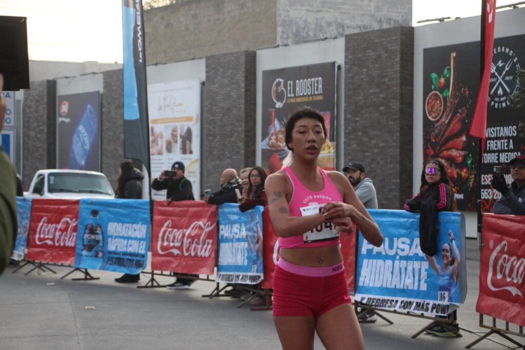 Atletas despiden 2024 con carrera atlética de fin de año