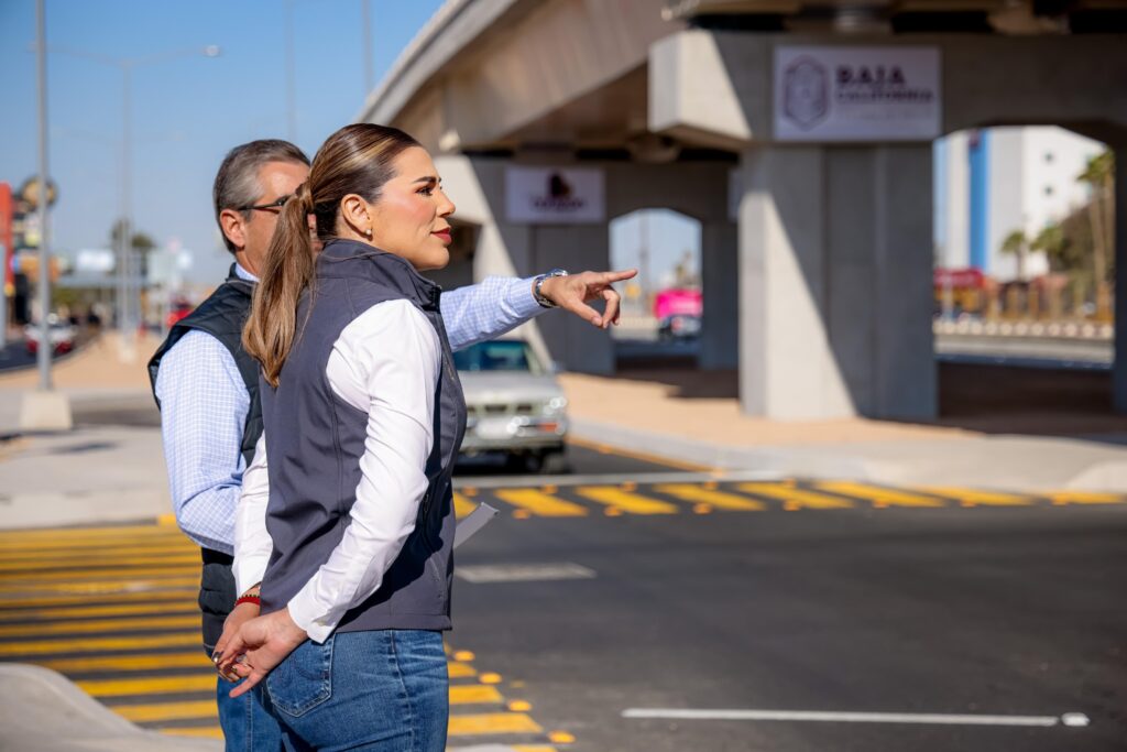 Gobernadora Marina del Pilar inaugura distribuidor vial Lázaro Cárdenas para optimizar la movilidad de Mexicali