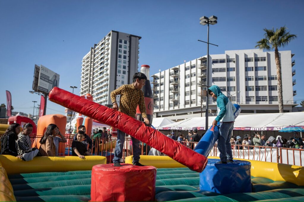 Caliente Ayuda festejó el tradición Día de Reyes