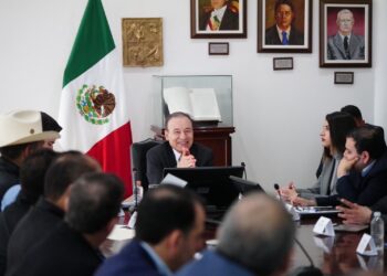 Con beneficios fiscales, Gobernador Durazo impulsa instalación de nuevas industrias en coordinación con empresarios