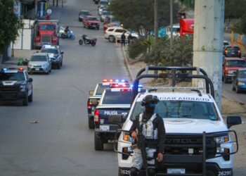 Policías abaten a sujeto tras ataque armado; un ciudadano resultó herido