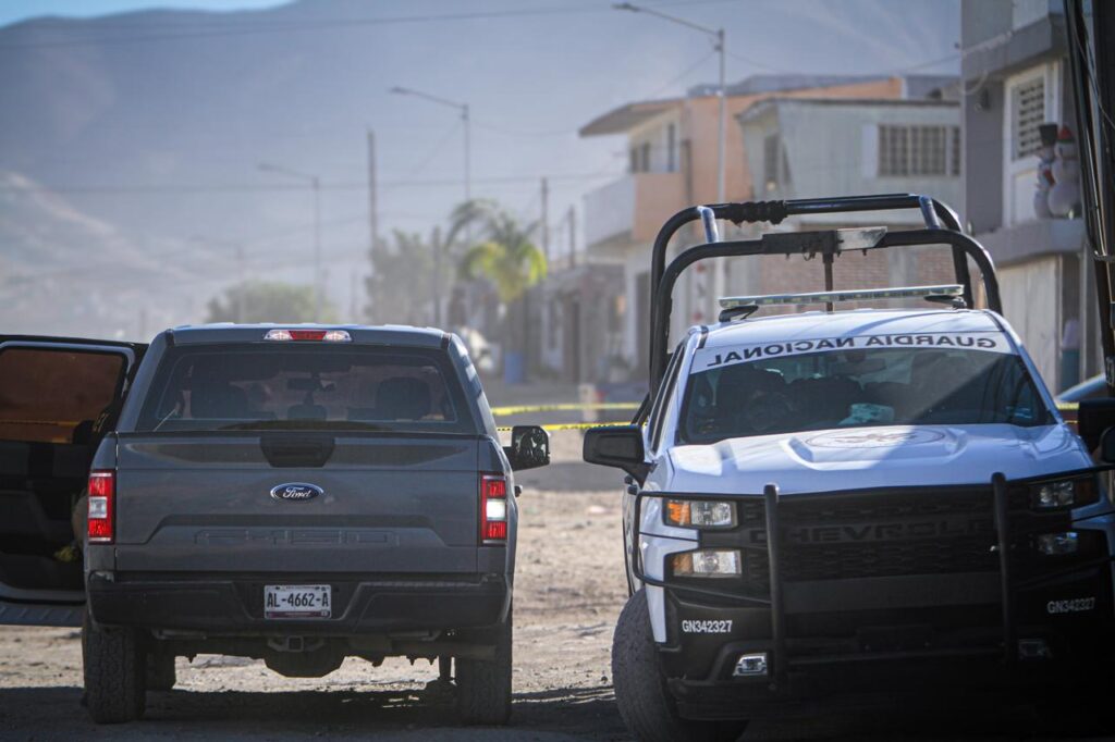 Tiran cajas con el cadáver descuartizado de una joven