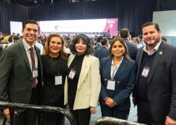 Ismael Burgueño participa en el encuentro Nacional Municipal 2025