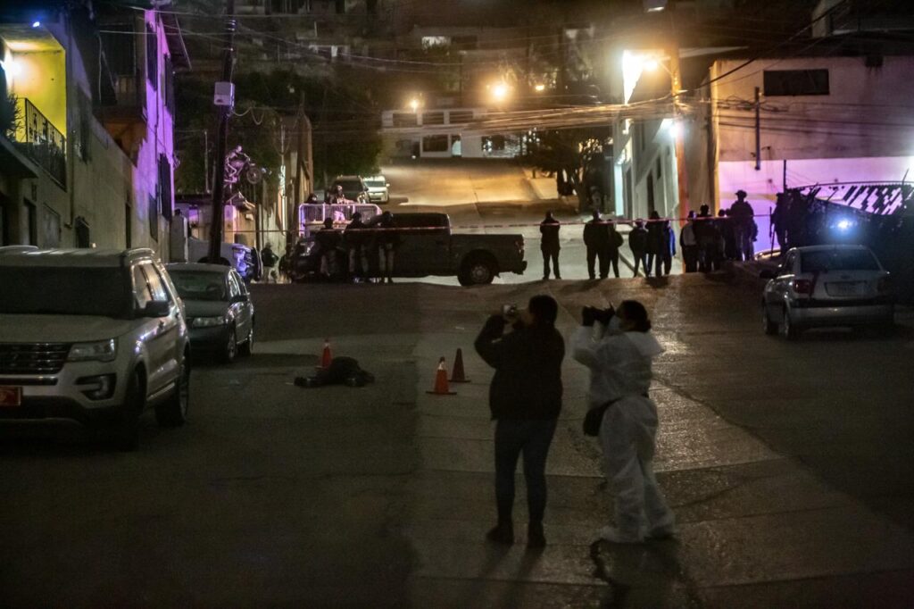 Asesinan a joven con disparo en la cabeza