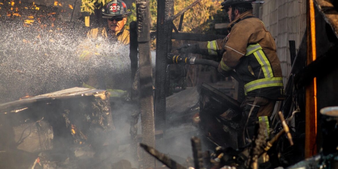 Incendio en Rancho Los Olivos consume varias casas improvisadas