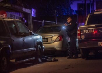 Asesinan a un hombre a metros del muro fronterizo