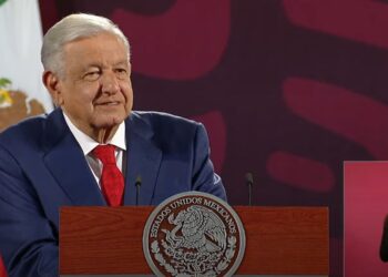 López Obrador sí recibe pensión como expresidente