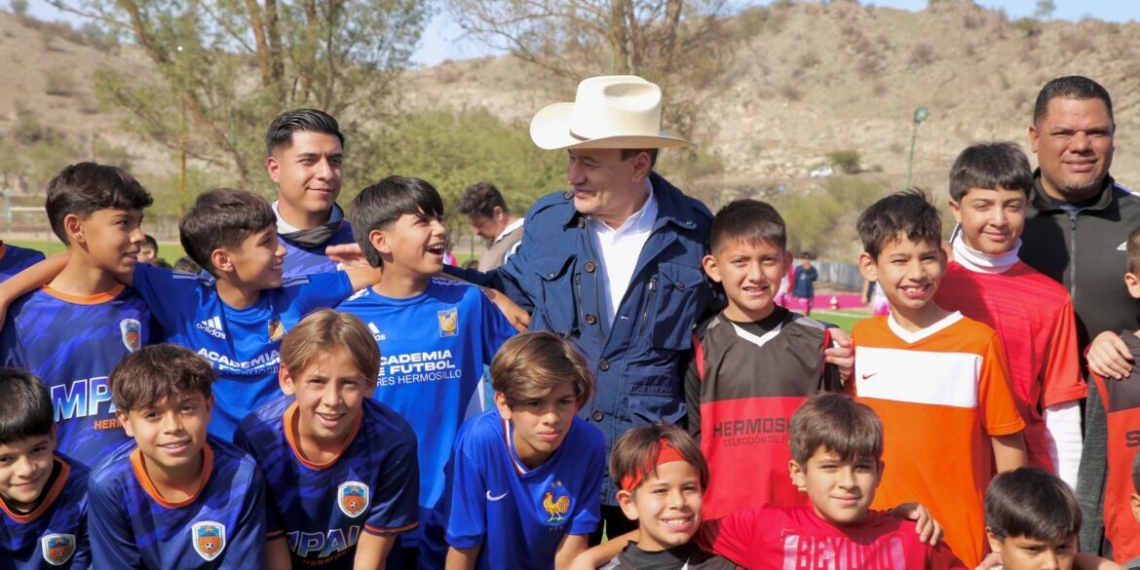 Rescata Gobernador Durazo unidades deportivas en beneficio de niños, jóvenes y adultos atletas