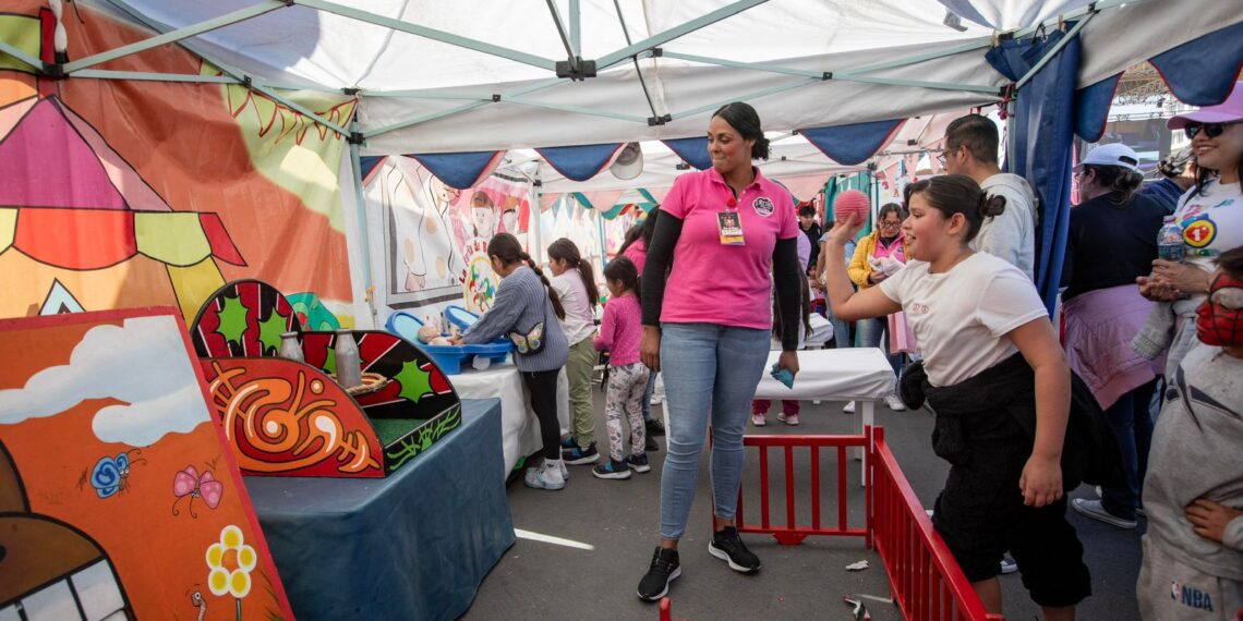 Caliente Ayuda festejó el tradición Día de Reyes