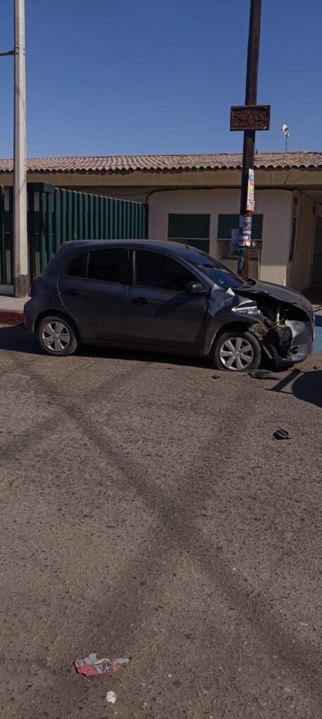 Detienen en auto robado a sujetos involucrados en robos de baterías