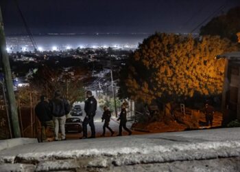 Sujetos ingresan a vivienda a buscar a un hombre y balean a una mujer