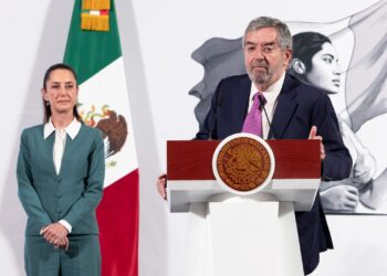 Claudia Sheinbaum presenta Plan México te Abraza en atención a migrantes mexicanos