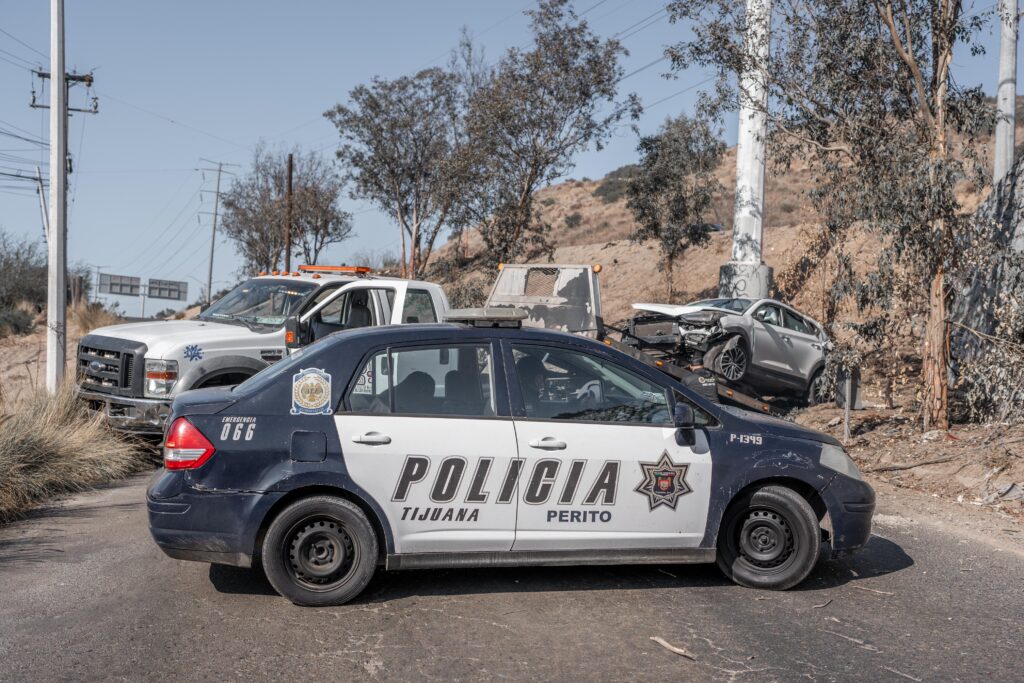 Joven automovilista vuelca tras perder el control en una curva