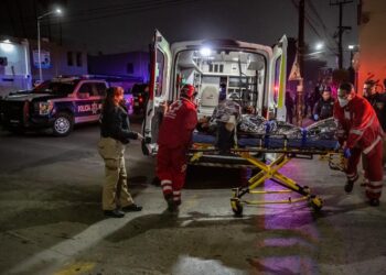 Joven es acribillado a balazos y detienen a tres presuntos responsables