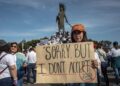 Más de 5 mil maestros marchan contra la reforma al ISSSTE