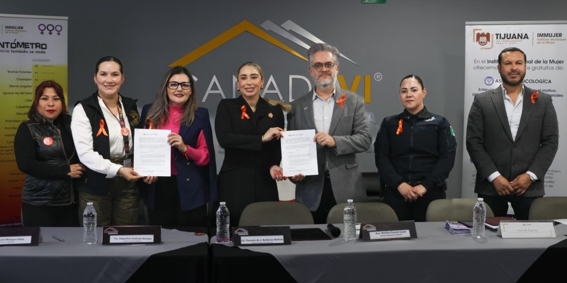 Suma XXV Ayuntamiento de Tijuana ‘Punto Naranja’ en Canadevi