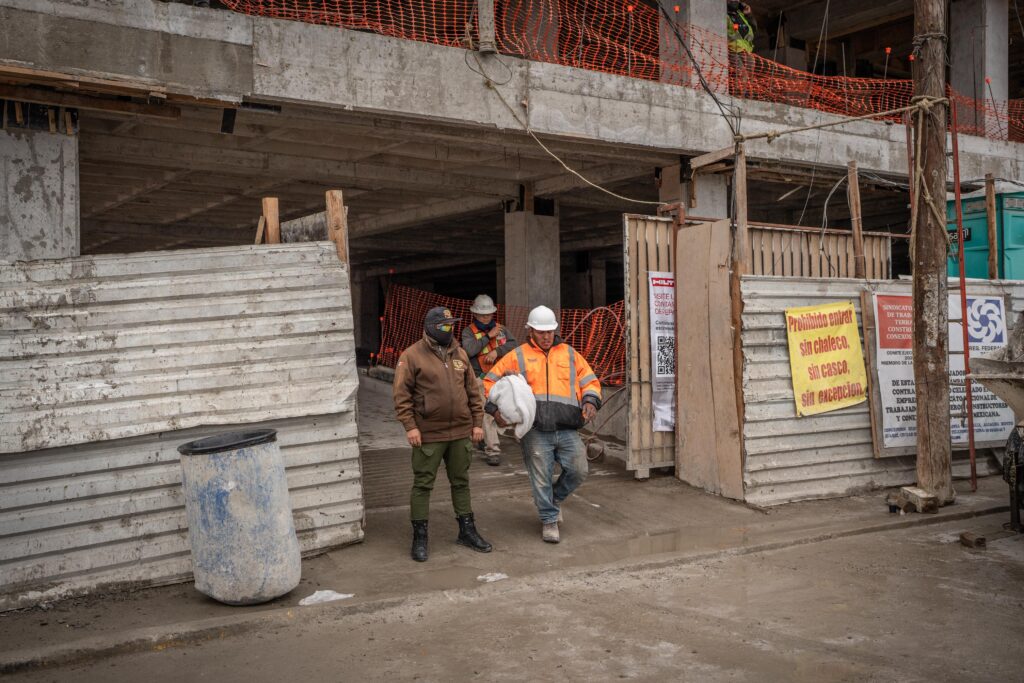 Trabajador cae de una construcción; es el segundo en la semana