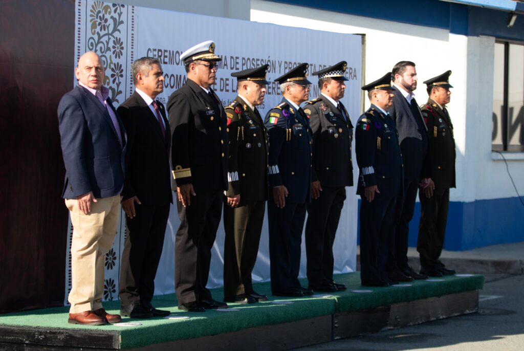 Ismael Burgueño asiste a toma de posesión del nuevo comandante de la Base Aérea Militar no. 12