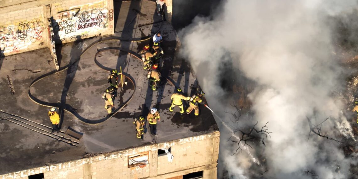 Bomberos atendieron 78 emergencias en 24 horas incluyendo incendios en viviendas y explosión de gas