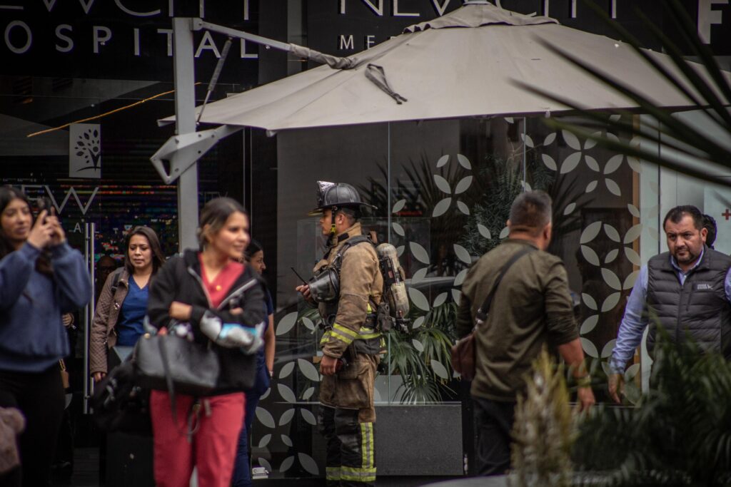 Conato de incendio en Hotel Quartz provoca evacuación de casi 400 personas