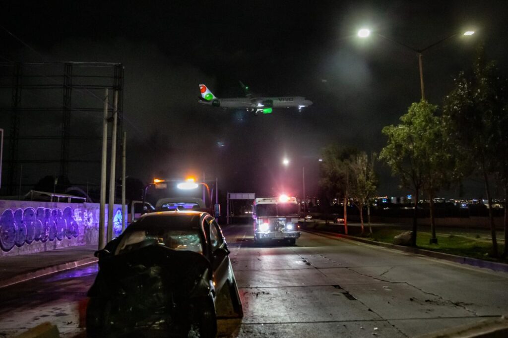 Hombre queda inconsciente tras chocar en la línea Sentri de Otay