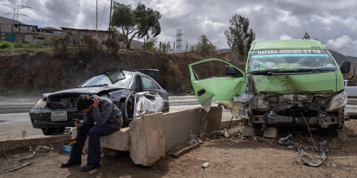 12 personas lesionadas en aparatoso accidente en bulevar 2000 de Tijuana