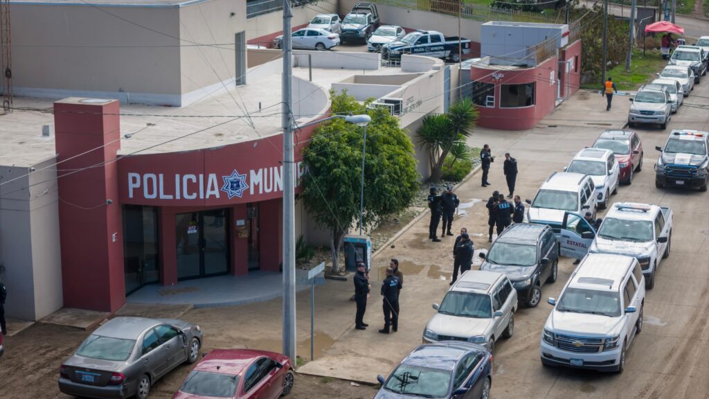 FESC asume control de la Policía Municipal en Rosarito