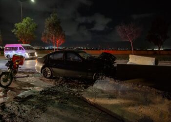 Hombre queda inconsciente tras chocar en la línea Sentri de Otay