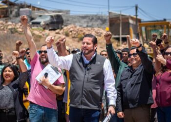 Mejora XXV Ayuntamiento de Tijuana entorno urbano de colonia El Manantial con el programa ‘Tijuana: Ciudad Limpia’