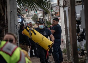 Bomberos recuperan cuerpo en canal pluvial de Las Américas