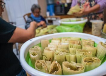 Alza en insumos dispara el precio de los tamales en Tijuana esta Navidad