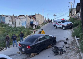 Motociclista muere atropellado en Pedregal de Santa Julia, Tijuana