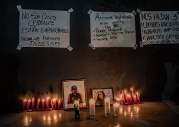 Vigilia por los asesinatos de Margarito y Lourdes exige justicia plena