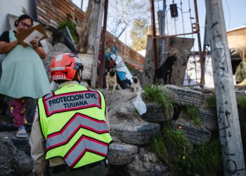 Engomado rojo por deslizamiento en 15 viviendas de la colonia Reforma