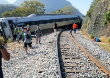 Descarrilamiento del Tren Interoceánico en Oaxaca: FGR apunta a exceso de velocidad