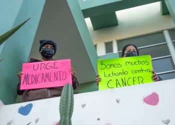 Pacientes protestan por falta de quimioterapias en Tijuana