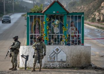 Cuerpo envuelto en cobija es localizado en acceso a Hacienda Las Delicias III