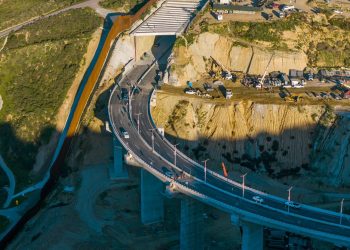 Sin fecha para la apertura del viaducto elevado en Tijuana