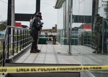 Asalto a HSBC en bulevar Casa Blanca desata operativo en Tijuana