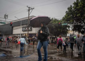 Lluvias y bajas temperaturas en Tijuana marcan la mañana de este miércoles
