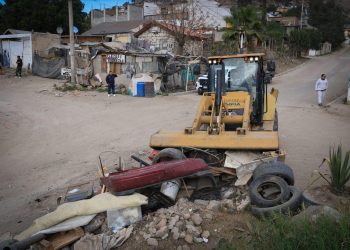 Tijuana: Ciudad Limpia retira 17 toneladas de basura y beneficia a 11 mil