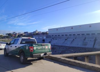 Gobierno de Tijuana supervisa desarenadores tras lluvias en la ciudad