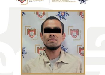 Detienen a presunto responsable de incendiar vehículo en avenida Internacional